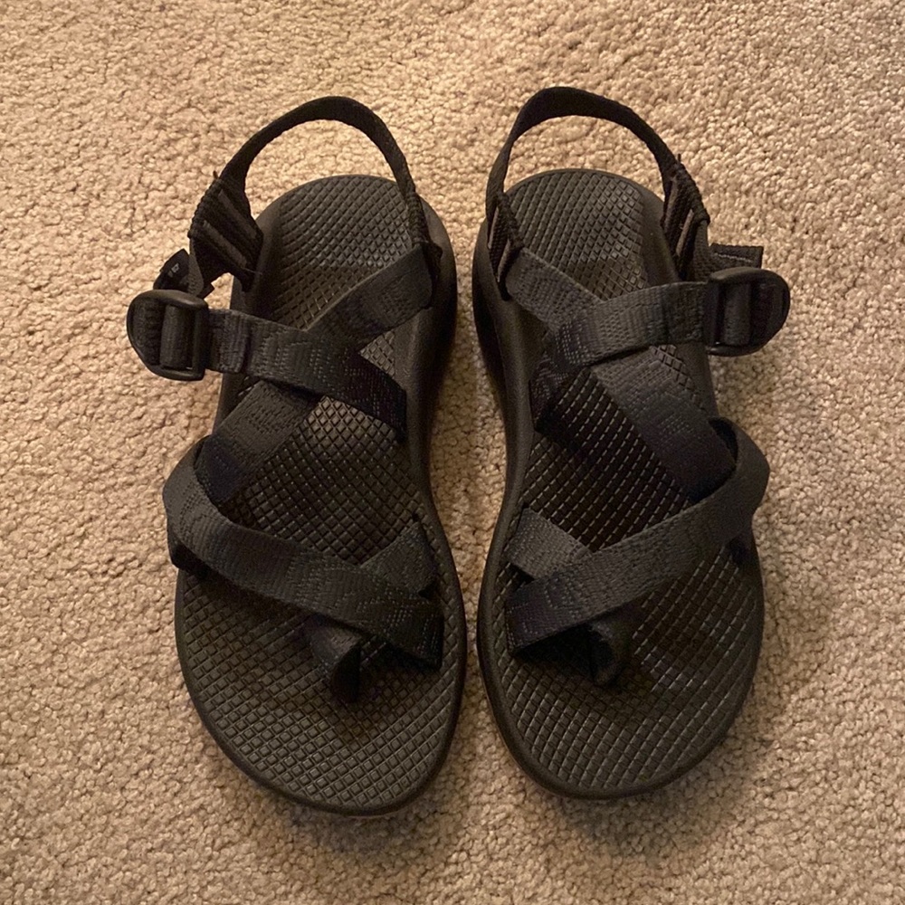 black women’s chacos